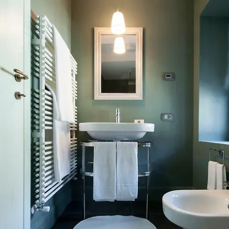 Isola Bella - Via 9 شقة ستريزا